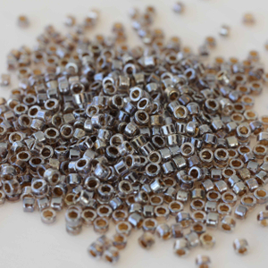 Round 2.5mm 312 Machine Glass Beads For Embroidery